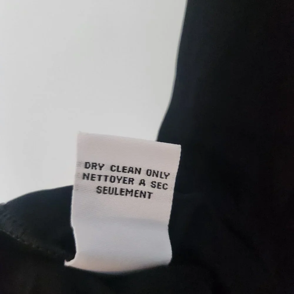 NWT Calvin Klein Black Sleeveless Tank Suit Separate Round Neck Rayon Small NEW‎